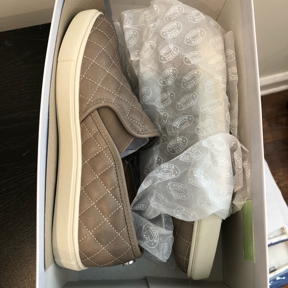 Steve Madden Ecentrcq Grey Shoes size 7.5 - Picture 4 of 5